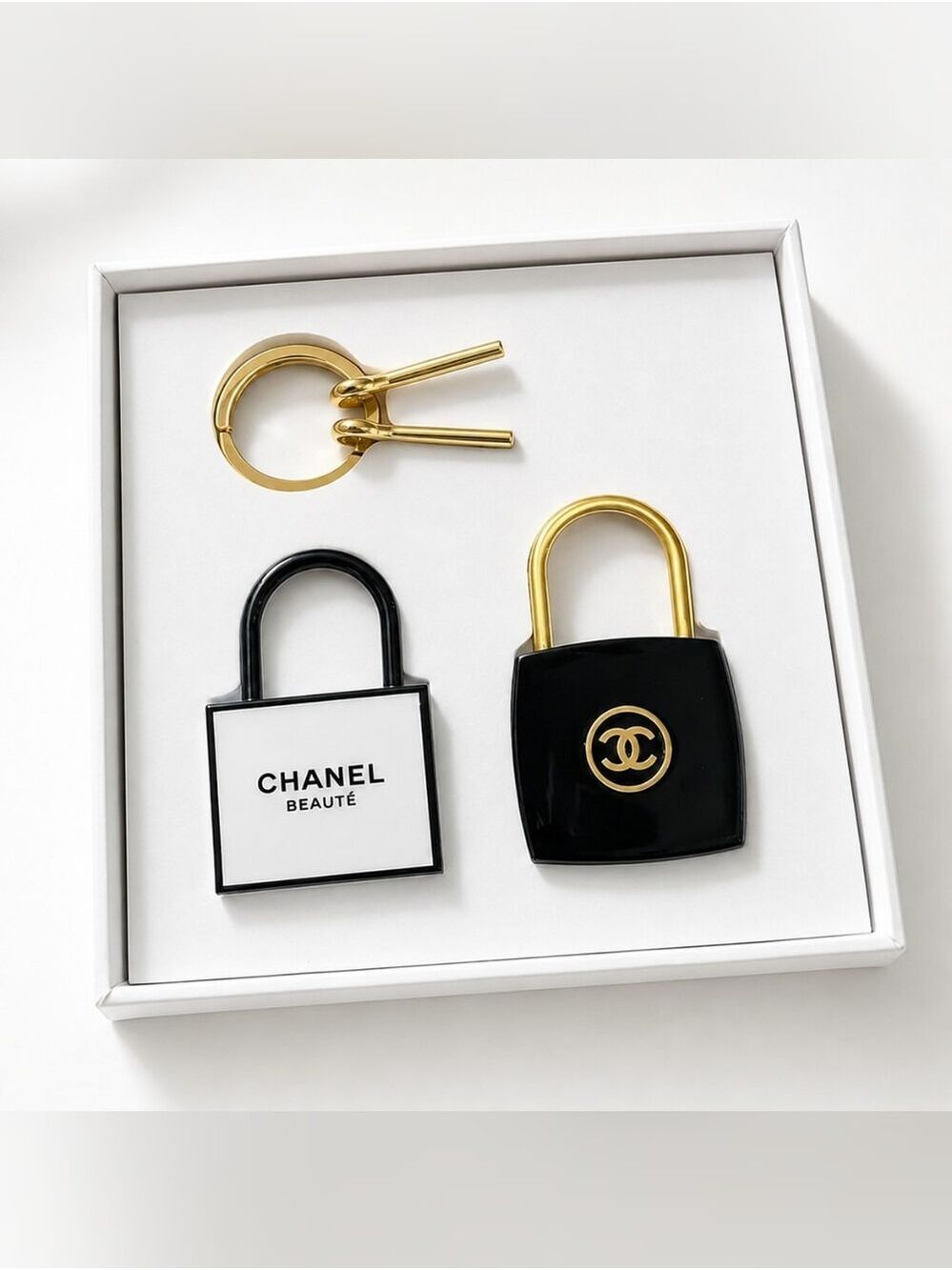 Luxury Beauty Promotional Padlock & Key Charm Set With Box